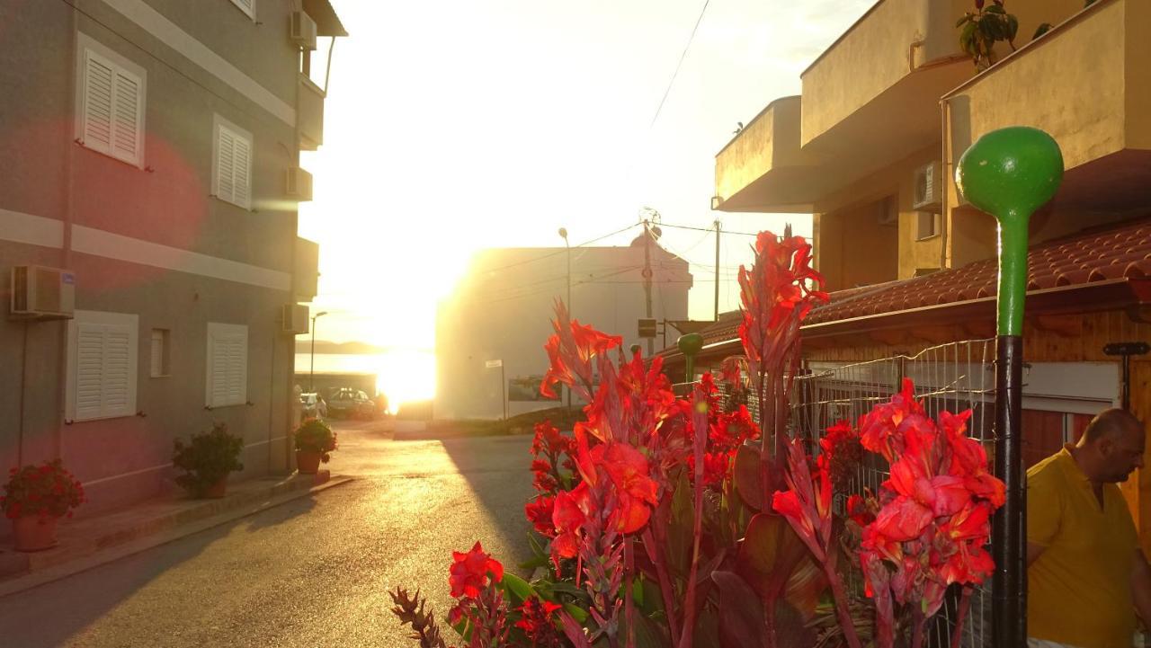 Seaside Vila Genti Pollo Εξαμίλιο Εξωτερικό φωτογραφία